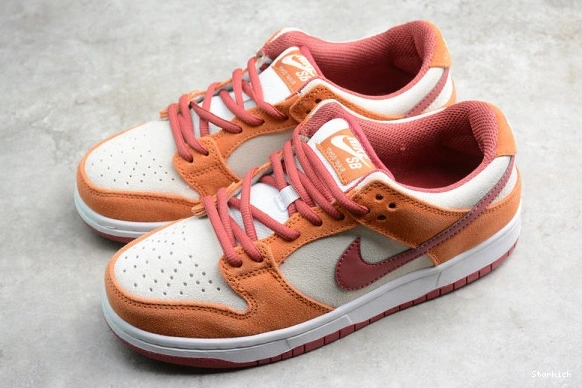 Russet BQ6817-202 SB Dark Pro Nike Dunk Low Cedar 0715